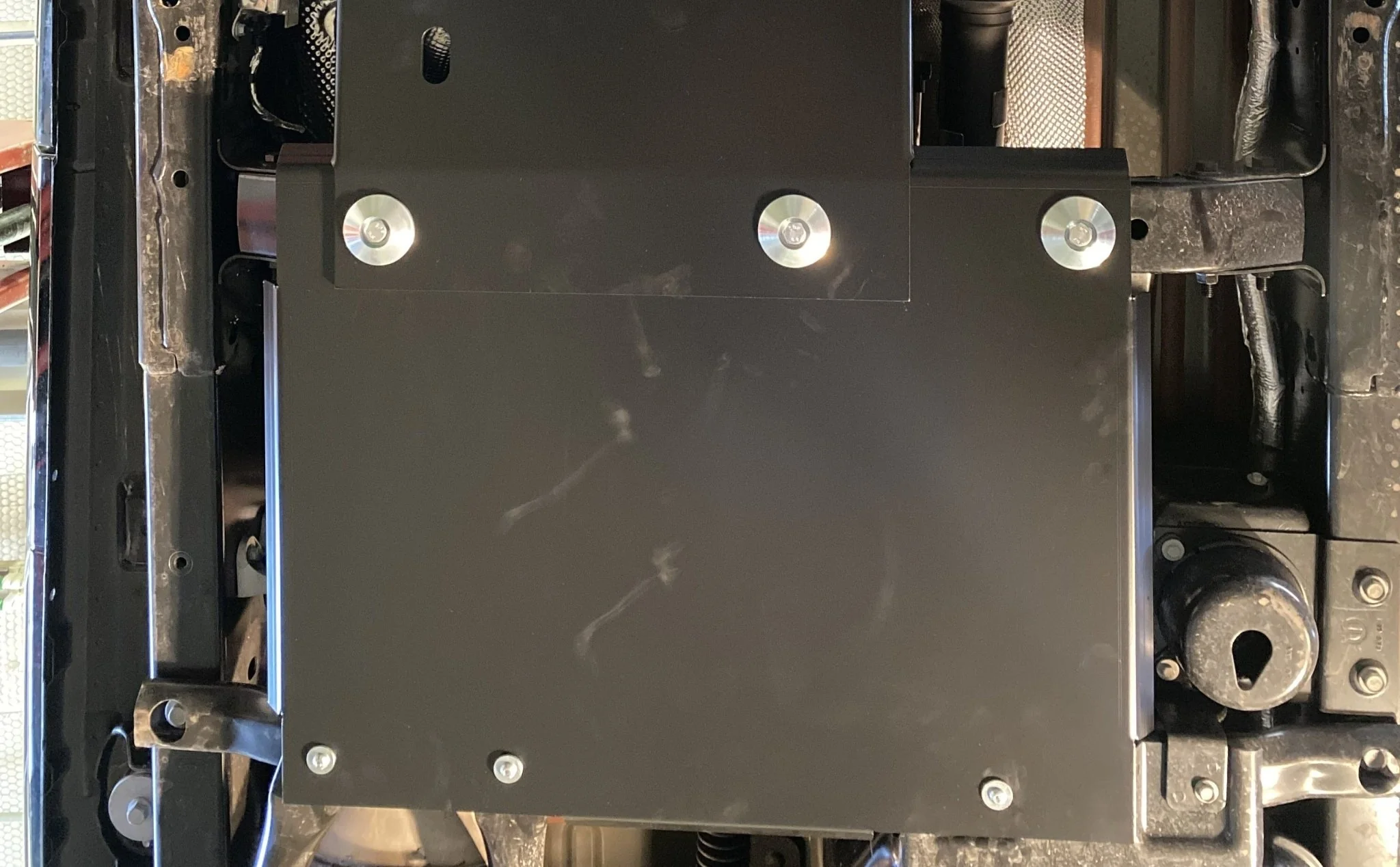 Transfer Case Skid Plate (Aluminum) for Jeep Gladiator JT with (3.0L) Turbo Diesel (2020+) - Image 3