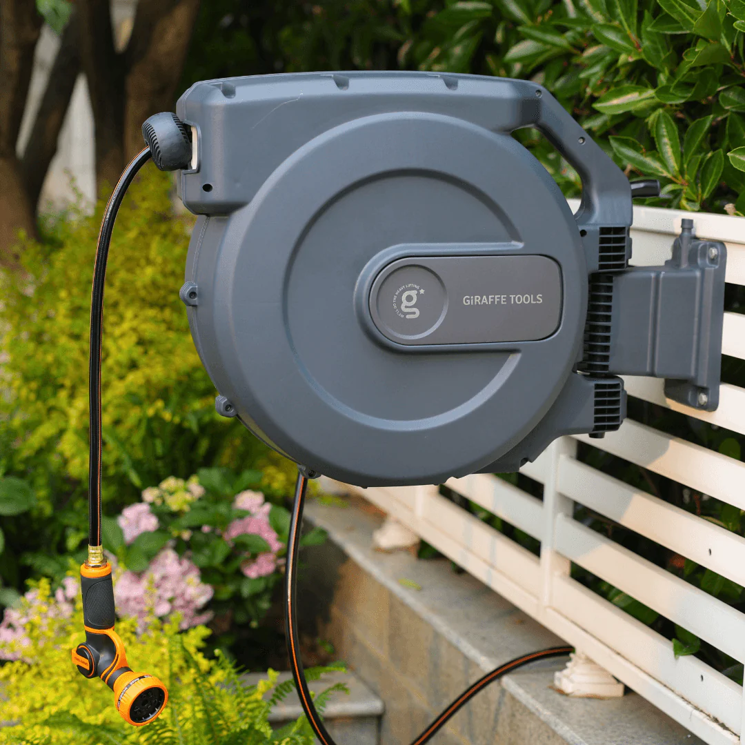 Retractable Garden Hose Reel-1/2in-155ft - Image 3