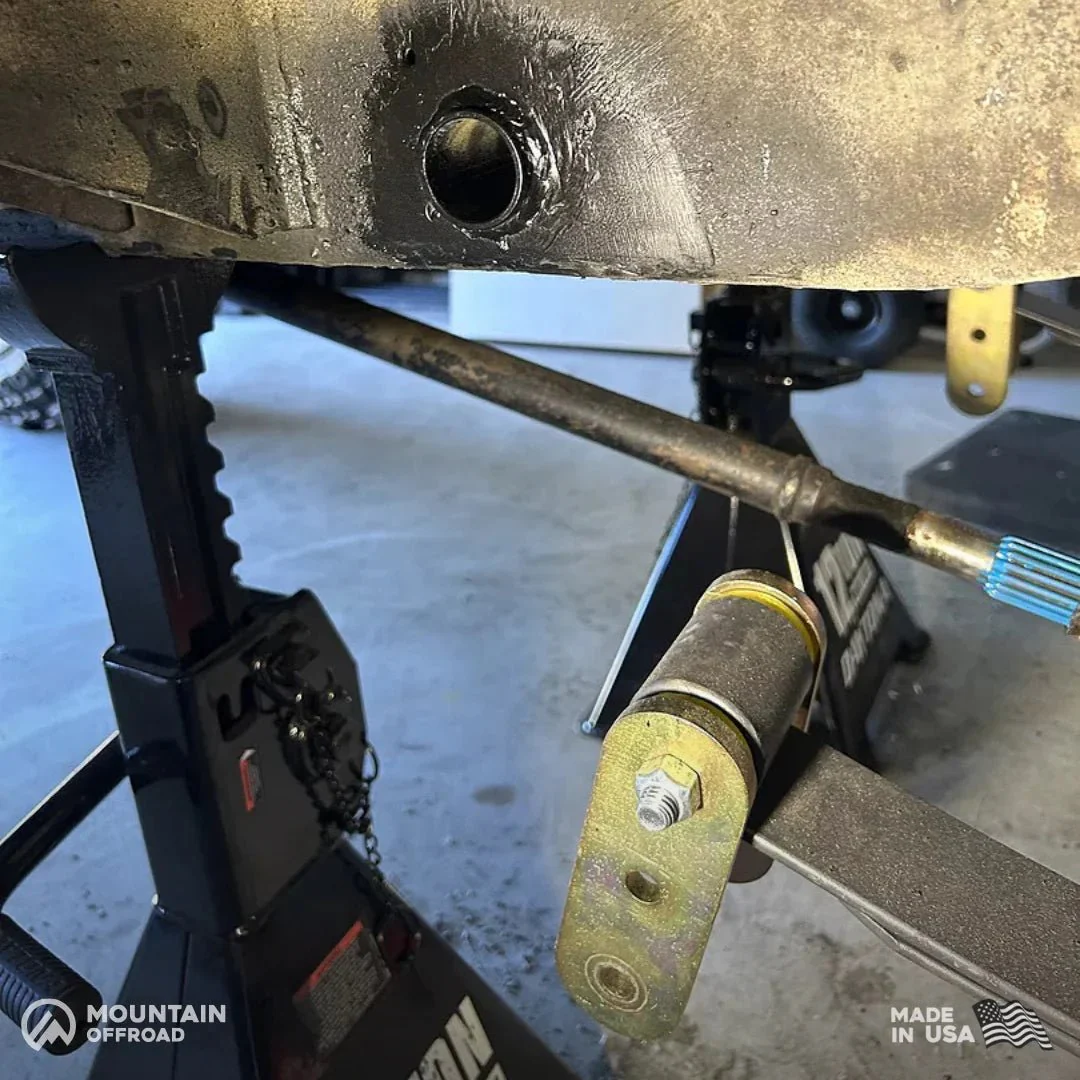 Shackle Reversal System for Jeep CJ (1976-86) with 2.5" YJ Springs - Image 5